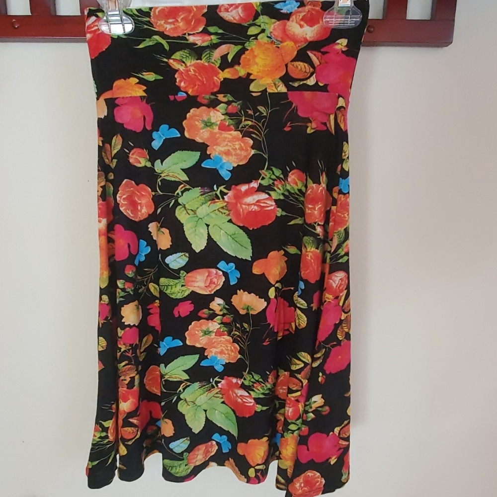 Lularoe Azure skirt